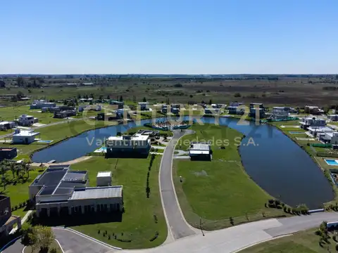 Cáceres y ruta 58 , Piso 0