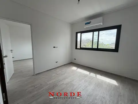 Departamento en Venta en Mataderos, USD 120.000