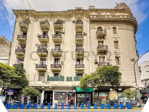 VENTA DEPARTAMENTO 4 AMBIENTES/BALCON/BALVANERA