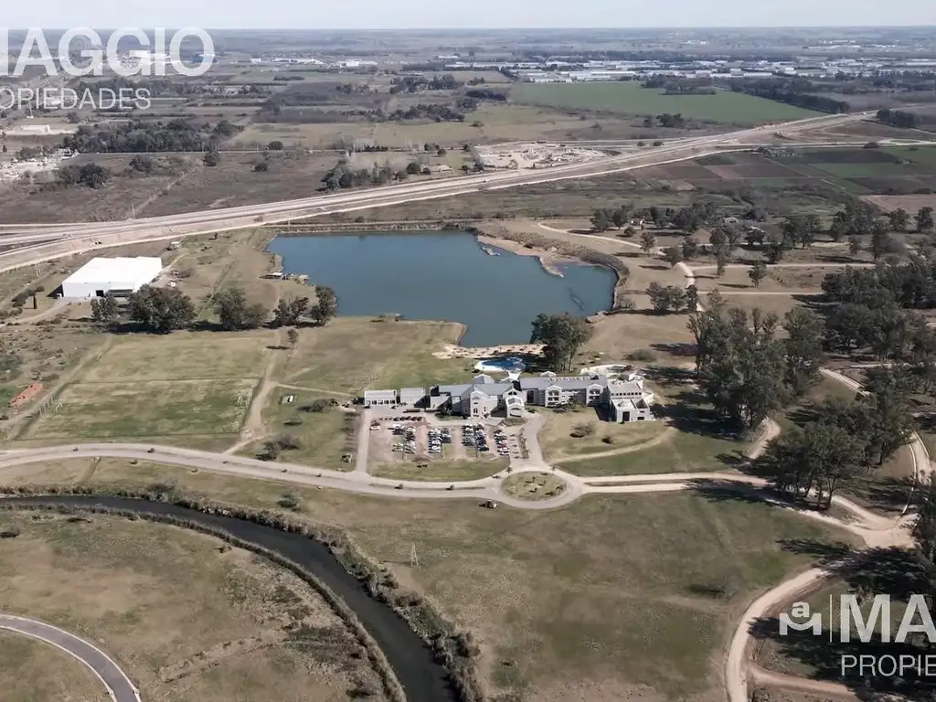 Km 40 Autopista Ezeiza - Cañuelas