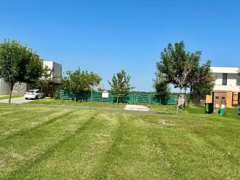 Terreno en Venta de 855,0 m2
