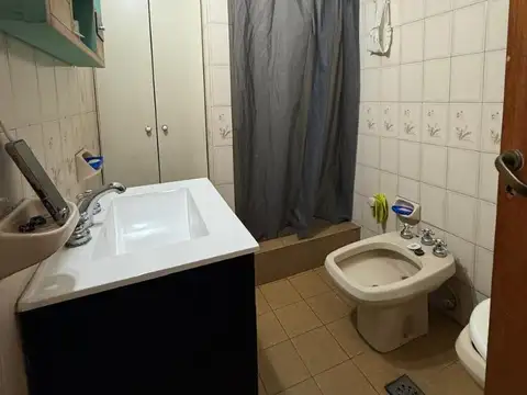 Duplex 4 ambientes c/ pileta - Frente a Plaza San Cayetano