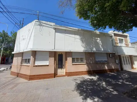 Casa en  Barrio Alberdi