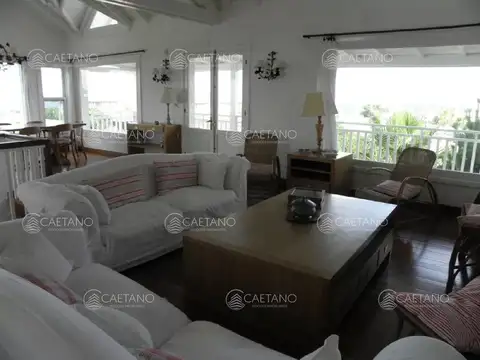 Casa en Alquiler Temporal en Punta Piedras, USD 70.000