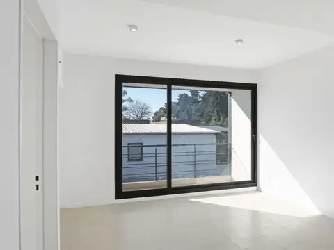 Departamento en Venta en Del Viso, USD 99.000