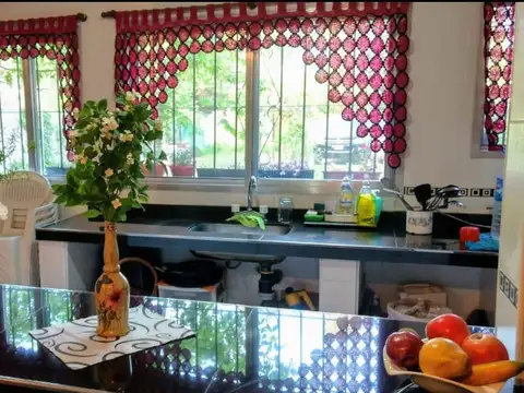 Venta-casa-3-ambientes-quinta- oportunidad -San Vicente- con detalles a  terminar-