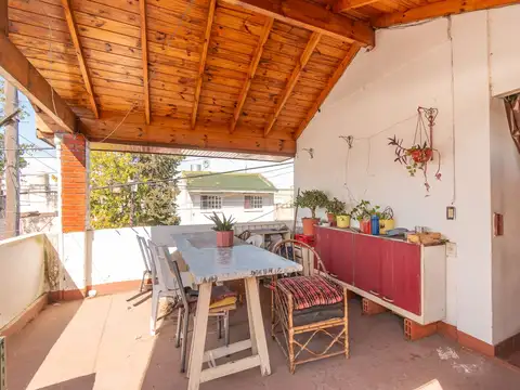 Depto Tipo Casa en Venta de 4 ambientes