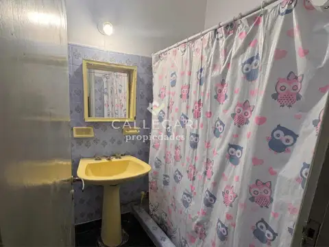 Depto Tipo Casa en Venta 70 años