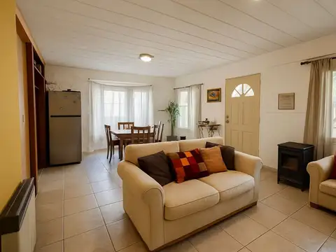 VENTA CASA 4 AMB DE VICENZO CHICO A.CRED PILAR