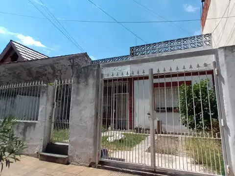 Hermoso PH  de 3 amb en Venta en La Tablada