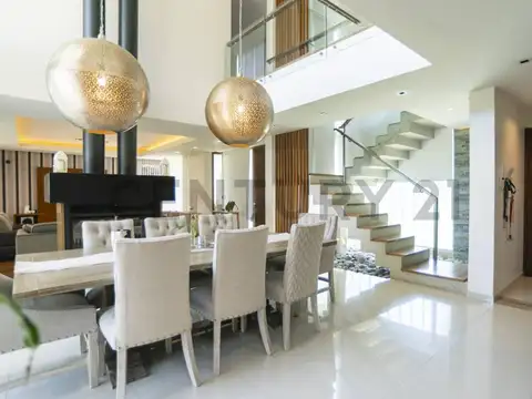 Casa en Venta en Joaquin Gorina, USD 430.000