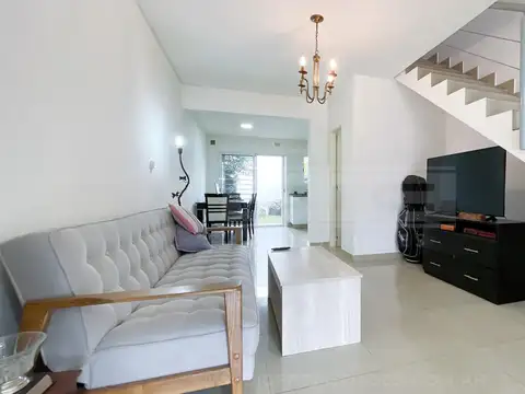 Casa en Alquiler en Olivos, $ 2.100.000