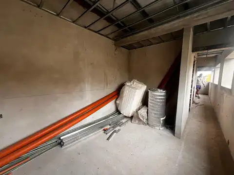 Depto Tipo Casa en Venta de 3 ambientes