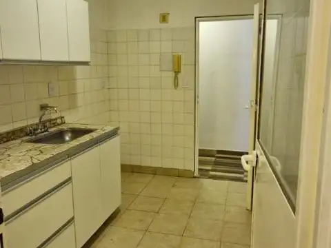 Departamento en Alquiler en Wilde, $ 700.000