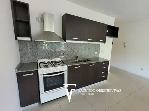 ALQUILER-MONOAMBIENTE-BALCÓN-AIRE ACONDICIONADO-LAUNDRY-COCHERA-DEVOTO