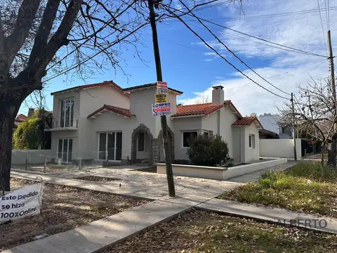 Casa en Alquiler de 2 dormitorios