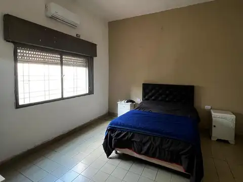 Depto Tipo Casa en Venta 50 años