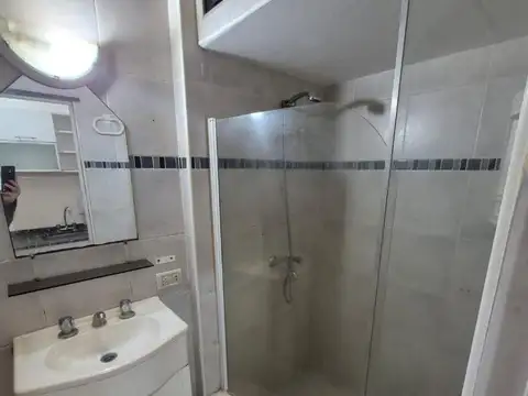 Las Heras 2500, Piso 5