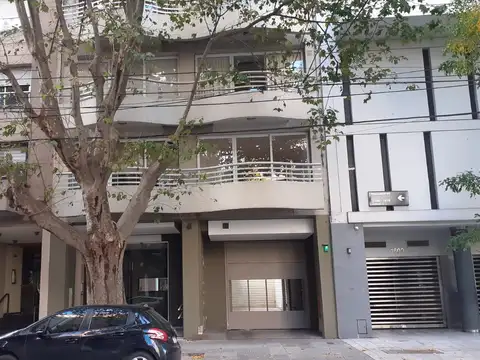 Manzanares 1600, Piso 1