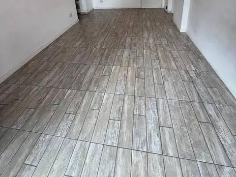 Departamento en Venta en Moron Sur, USD 62.000