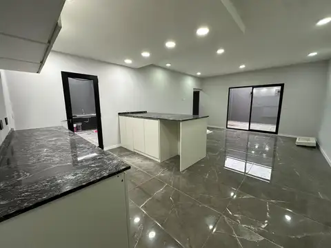 DEPARTAMENTO A ESTRENAR CON PARRILLA