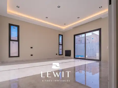 Venta Casa a Estrenar 3 Dormitorios | Ayres del Limay | Pileta y Apta Crédito