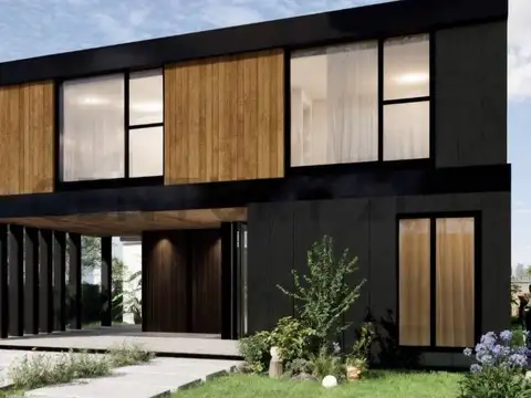 Casa en Venta con 3 cocheras