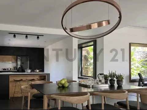 Casa en Venta en Barrio Náutico Canal, USD 495.000