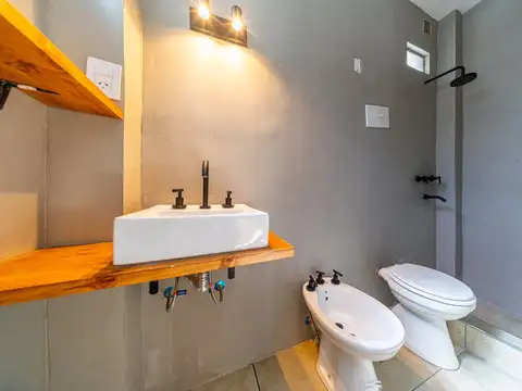 Depto Tipo Casa en Venta 56 años