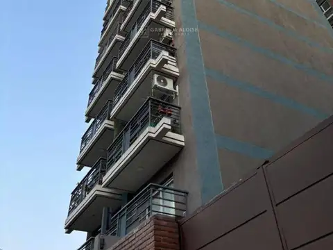 Moreno 4600, Piso 8