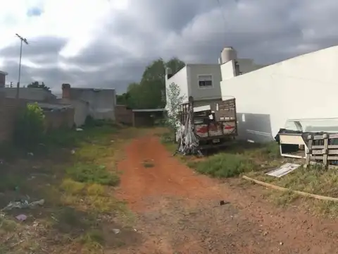 Lote Baldio, a mts de Av Gaspar Campos, sobre asfalto, red d