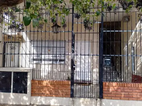 Depto Tipo Casa en Venta de 6 ambientes
