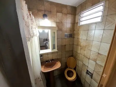 Depto Tipo Casa en Venta 51 años