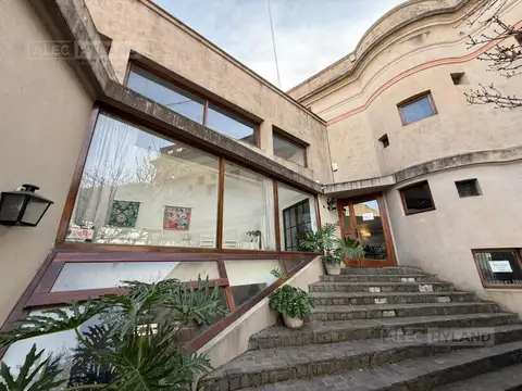 Ituzaingó 586
