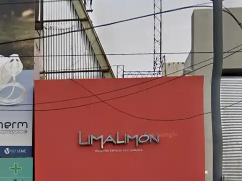 Excelente Local - 300 m2 - Liniers - Av Rivadavia y Gral Paz
