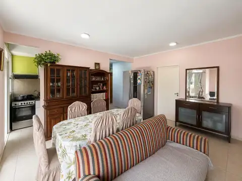 Venta Departamento Planta Baja 5 amb. - Villa Urquiza