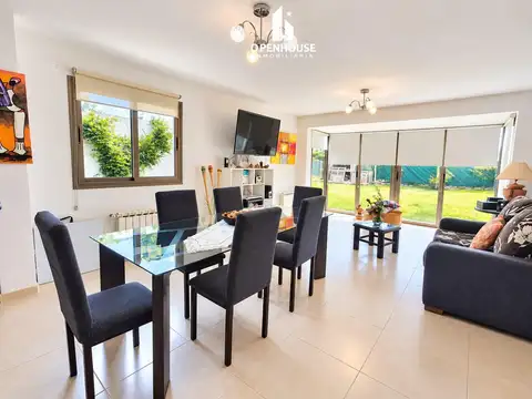 OPENHOUSE  INMOBILIARIA: Alquila casa en Barrio privado La Bastilla, Las Heras.