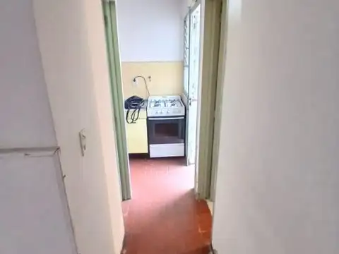 Casa 2 ambientes con 1 baño