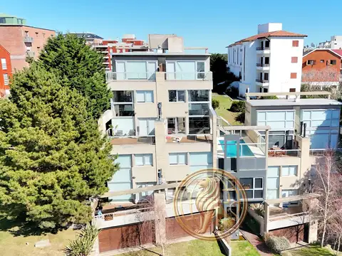 Alquiler departamento Pinamar 3 ambientes con terraza, parrilla y pileta
