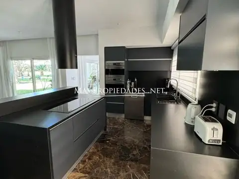 Casa en Alquiler 4 años