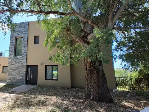 Barrio Los Eucaliptus, Haras De Santa Maria