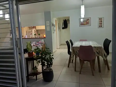 Depto Tipo Casa en Venta de 3 dormitorios