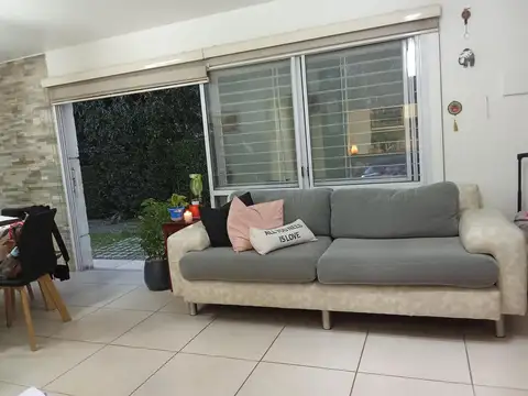 Depto Tipo Casa en Venta en Mendoza, USD 99.000