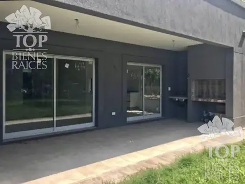 Casa en Venta en La Comarca, USD 300.000