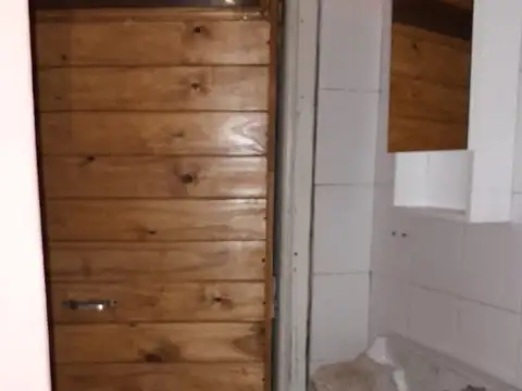 Local en Alquiler en San Justo, $ 460.000