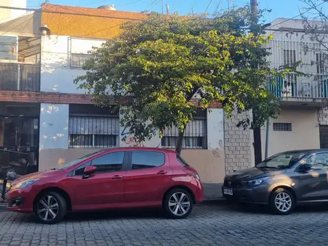 Depto Tipo Casa en Venta al Noroeste