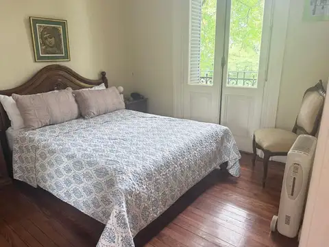 2  Unicos y Amplios amb con balcón y Escritorio