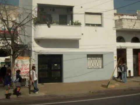 Excelente lote 7,45 X 11,60 A metros de Av la Plata. Cercanía Av Chiclana, Av Darac y Av Boedo