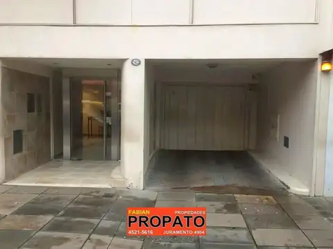 Cochera fija cubierta en un primer subsuelo con acceso por rampa fija en excelente ubicación!