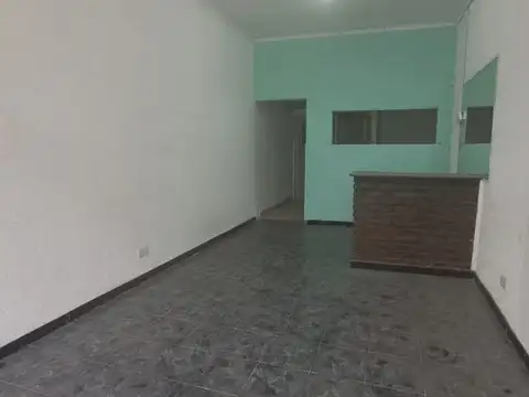 Local en Venta en San Clemente del Tuyú, USD 20.000